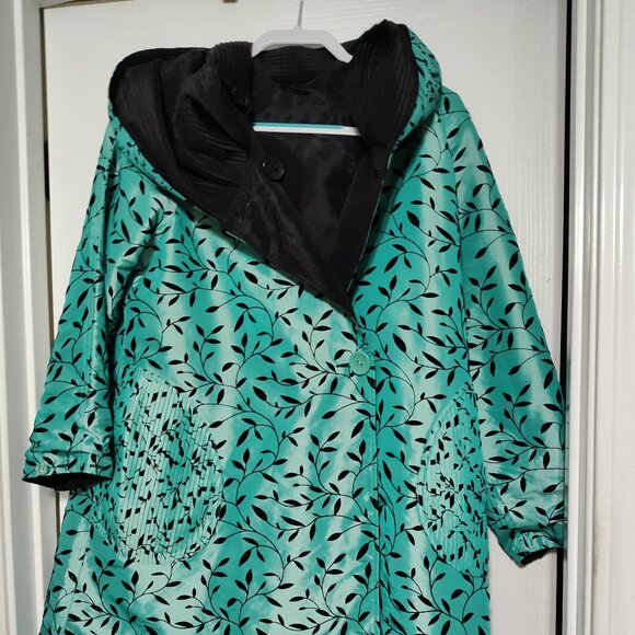 UBU Reversible Rain Jacket Hooded Cowl - Small - Picture 2 of 6